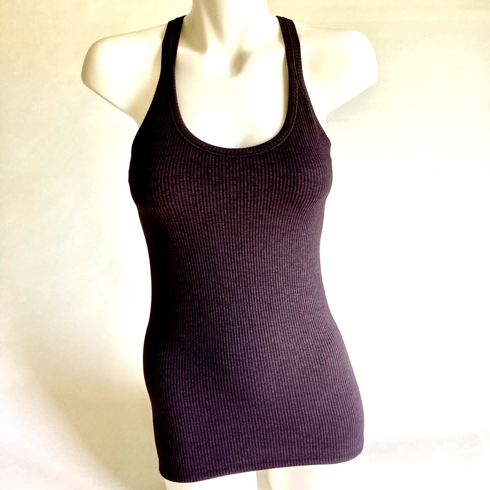 Lululemon Cherry Color Tank size 4